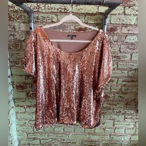 Rose gold cropped disco top! ✨✨🪩